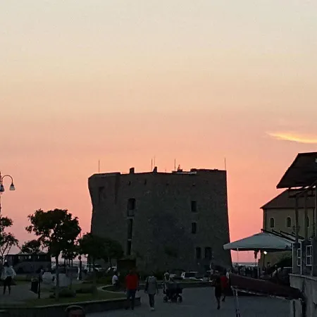Il Faro 度假村 *